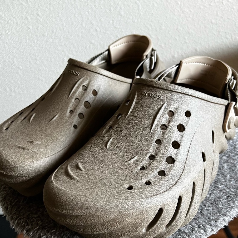 Crocs Echo clog shoes
